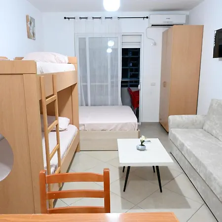 - Apartamento Shëngjin