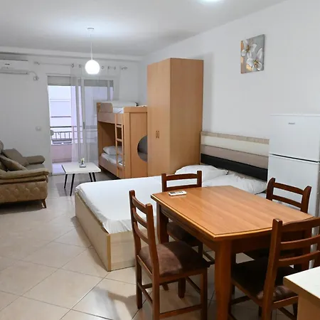 - Apartamento Shëngjin