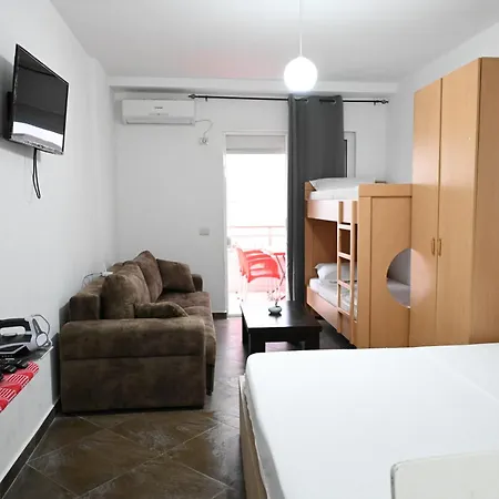 - Apartamento Shëngjin